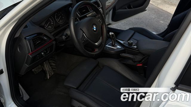 BMW 1 Series (F20) 118d Sport 5Door 2016 — фото 10