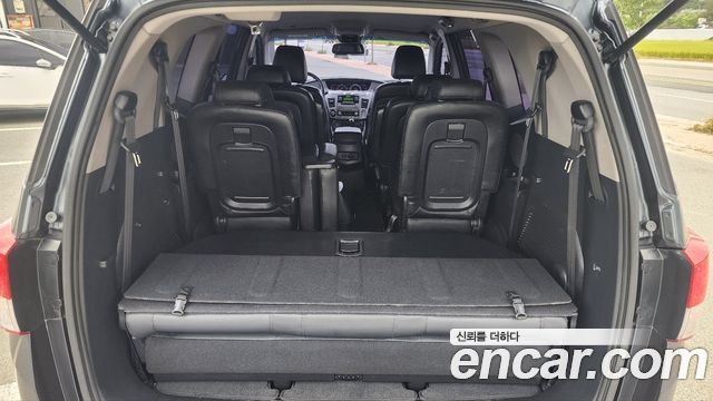 KG Mobility (SsangYong) Korando Turismo 4WD TX 9-seater 2019 — фото 17