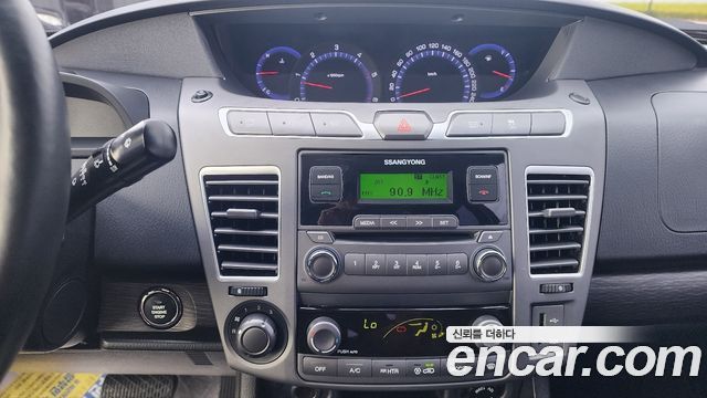 KG Mobility (SsangYong) Korando Turismo 4WD TX 9-seater 2019 — фото 23