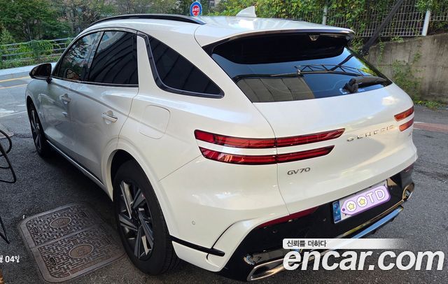 Genesis GV70 2.5T Gasoline AWD 2025 — фото 2