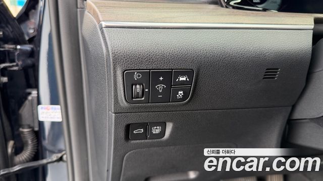 Kia K5 Hybrid (III) Signature 2021 — фото 12