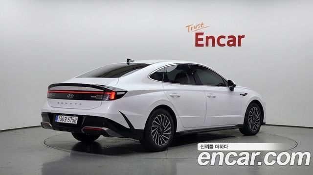Hyundai Sonata The Edge Hybrid (DN8) Exclusive 2024 — фото 2