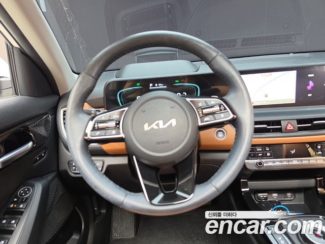 Kia Seltos Gasoline 2.0 2WD Signature 2023 — фото 14