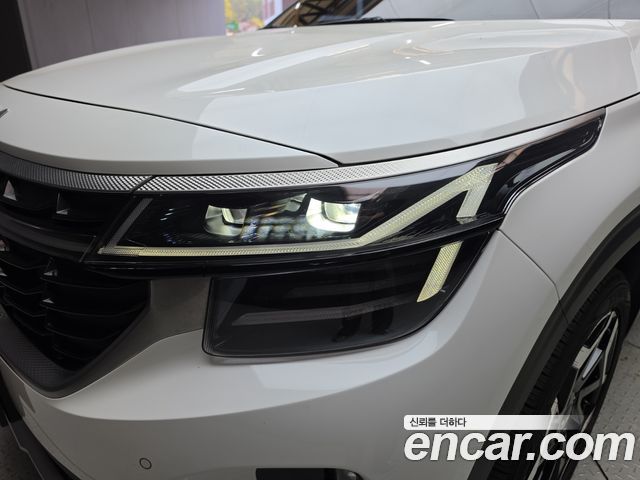 Kia Seltos Gasoline 2.0 2WD Signature 2023 — фото 22