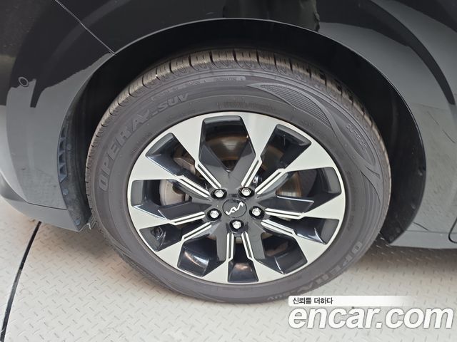 Kia Carnival (IV) Gasoline 9-Seater Signature 2023 — фото 5