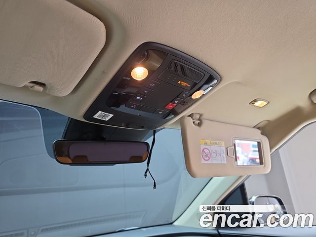 Kia Carnival (IV) Gasoline 9-Seater Signature 2023 — фото 17