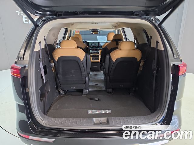 Kia Carnival (IV) Gasoline 9-Seater Signature 2023 — фото 27