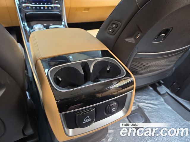 Kia Carnival (IV) Gasoline 9-Seater Signature 2023 — фото 31