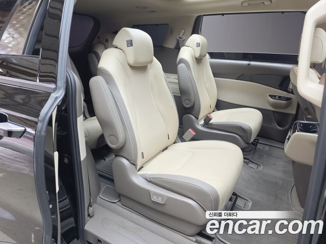 Kia Carnival (IV) Diesel 9-Seater Noblesse 2023 — фото 11