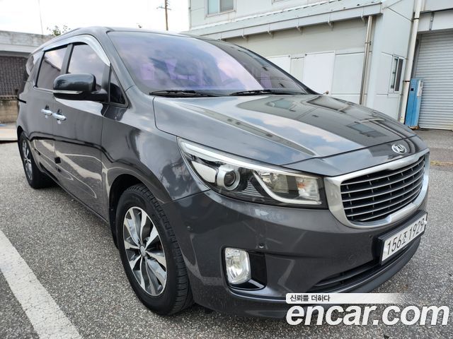 Kia Carnival 9-seater Prestige 2016 — фото 6