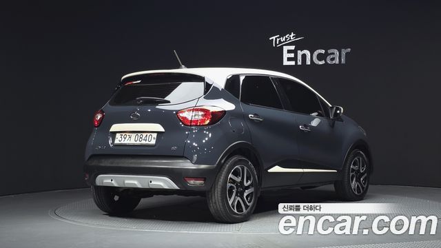 Renault Korea QM3 RE 2016 — фото 2