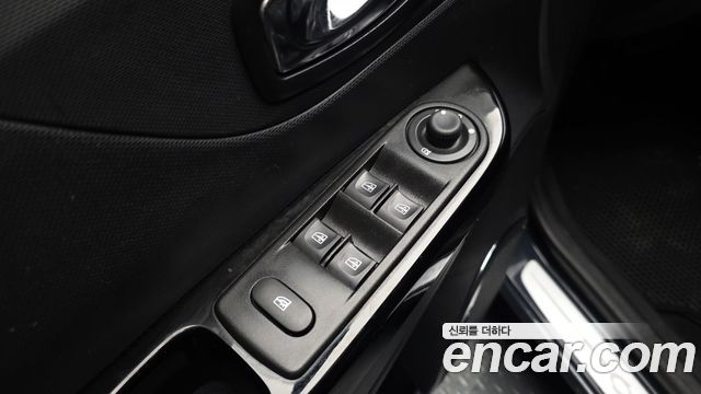 Renault Korea QM3 RE 2016 — фото 20
