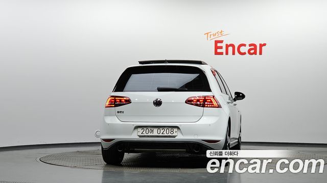 Volkswagen Golf (VII) 2.0 GTI Extreme Edition 2016 — фото 4