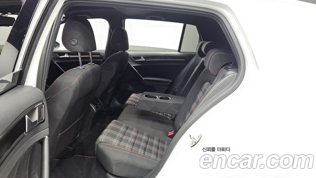 Volkswagen Golf (VII) 2.0 GTI Extreme Edition 2016 — фото 11