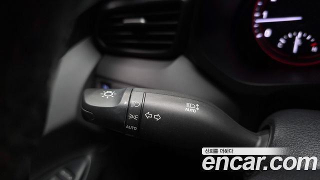 Hyundai Veloster (JS) 1.4 Turbo Modern 2018 — фото 17