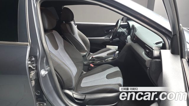 Hyundai Veloster (JS) 1.4 Turbo Modern 2018 — фото 26