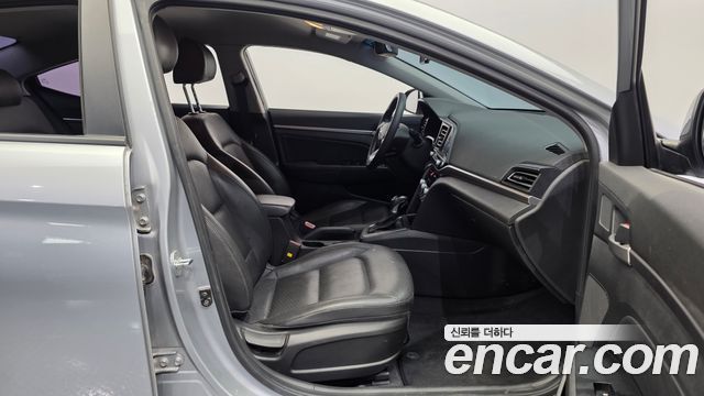 Hyundai Avante (AD) 1.6 Smart Choice 2020 — фото 11