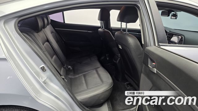 Hyundai Avante (AD) 1.6 Smart Choice 2020 — фото 12