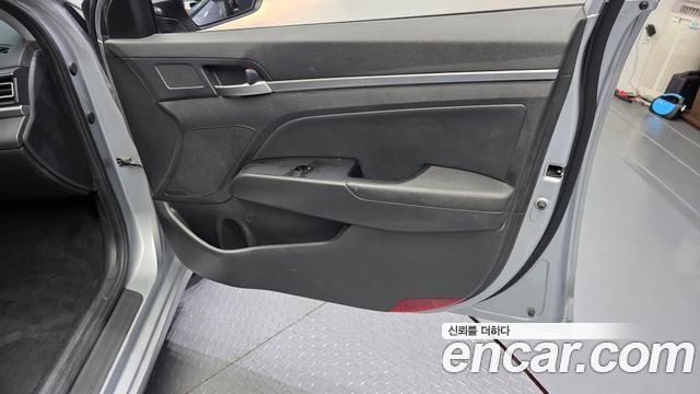 Hyundai Avante (AD) 1.6 Smart Choice 2020 — фото 24