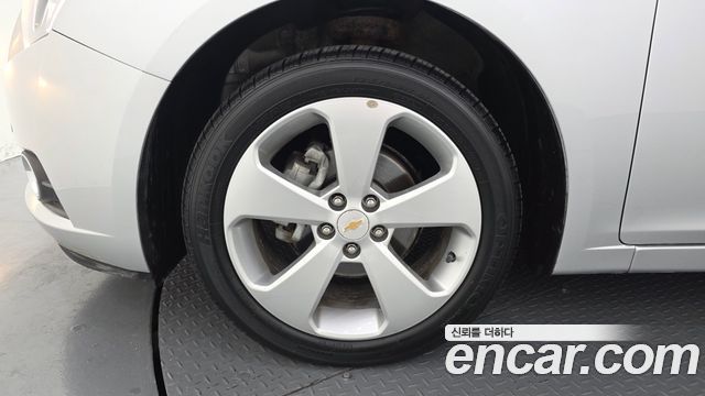 Chevrolet Cruze 1.8 LTZ+ 2012 — фото 5