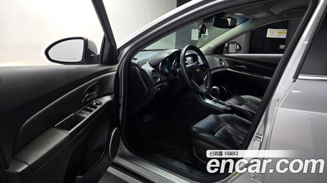 Chevrolet Cruze 1.8 LTZ+ 2012 — фото 10