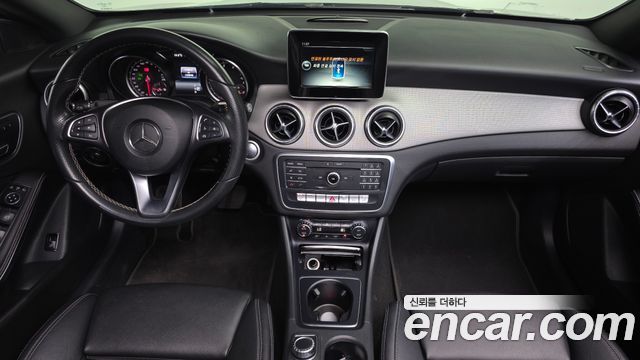 Mercedes-Benz CLA-Class (C117) CLA250 4MATIC 2017 — фото 7
