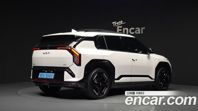 Kia EV3 Long Range 2WD GT Line 2025 — фото 2