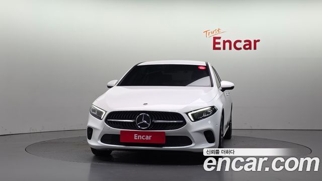 Mercedes-Benz A-Class (W177) A220 Sedan 2021 — фото 3