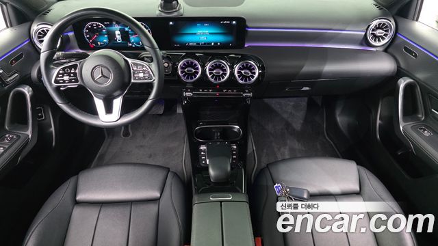 Mercedes-Benz A-Class (W177) A220 Sedan 2021 — фото 7