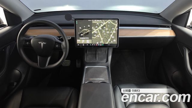 Tesla Model Y Long Range AWD 2021 — фото 7