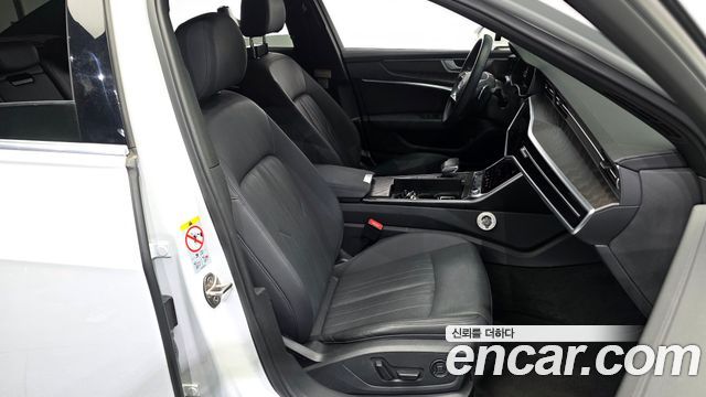 Audi A6 (C8) 45 TFSI Premium 2022 — фото 11