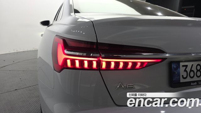 Audi A6 (C8) 45 TFSI Premium 2022 — фото 23