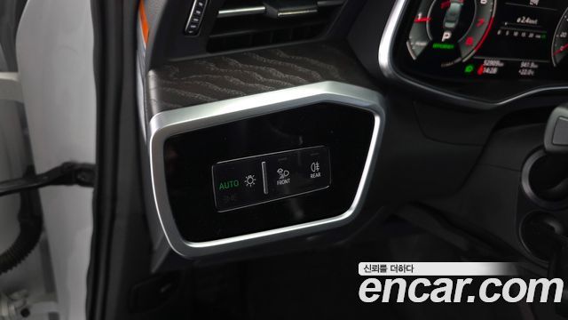 Audi A6 (C8) 45 TFSI Premium 2022 — фото 27