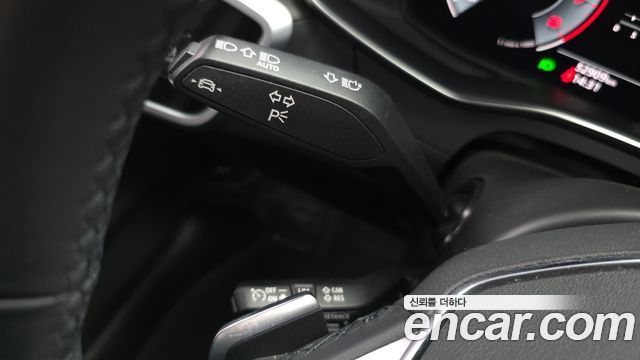 Audi A6 (C8) 45 TFSI Premium 2022 — фото 30