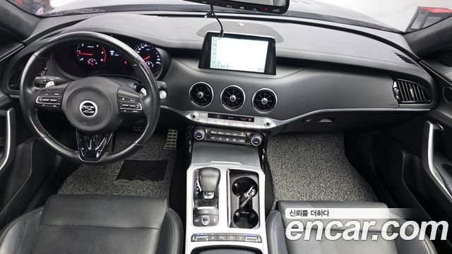 Kia Stinger 2.2 Diesel AWD Platinum 2019 — фото 7