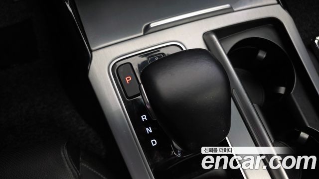 Kia Stinger 2.2 Diesel AWD Platinum 2019 — фото 9