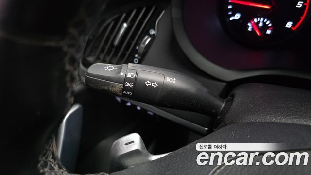 Kia Stinger 2.2 Diesel AWD Platinum 2019 — фото 36