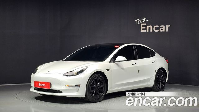 Tesla Model 3 Long Range AWD