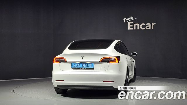 Tesla Model 3 Long Range AWD 2022 — фото 4