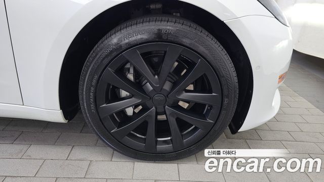 Tesla Model 3 Long Range AWD 2022 — фото 27