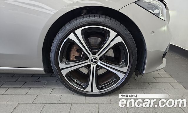 Mercedes-Benz C-Class (W206) C300 4MATIC Avantgarde 2023 — фото 21
