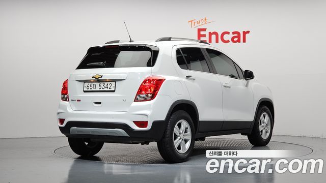 Chevrolet Trax 1.4 LT Deluxe 2018 — фото 2