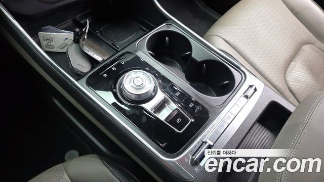 Kia Carnival (IV) Gasoline 9-Seater Signature 2024 — фото 9