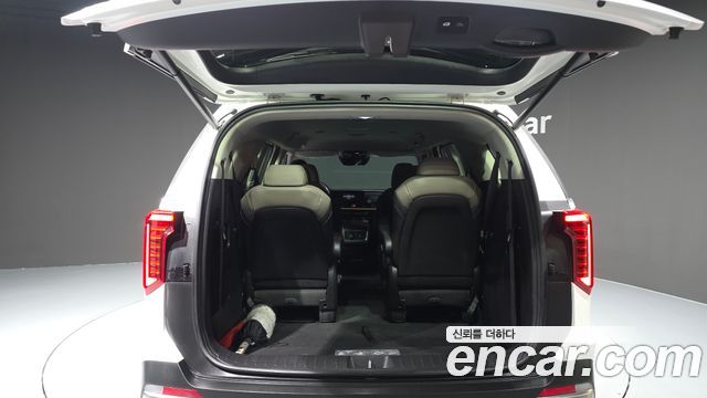 Kia Carnival (IV) Gasoline 9-Seater Signature 2024 — фото 20