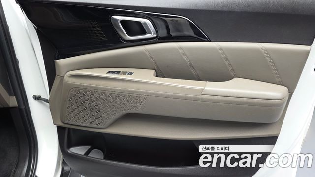 Kia Carnival (IV) Gasoline 9-Seater Signature 2024 — фото 25