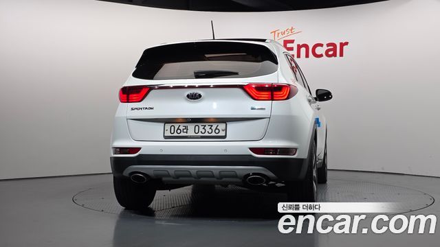 Kia Sportage (IV) Diesel 2WD Prestige 2016 — фото 4