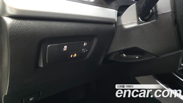 KG Mobility (SsangYong) Korando C 2.0 RX 2WD DLX 2015 — фото 20