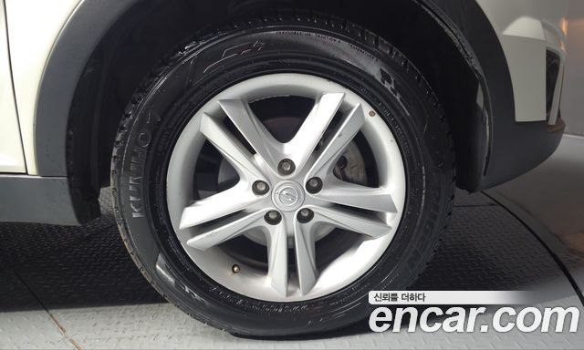 KG Mobility (SsangYong) Korando C 2.0 RX 2WD DLX 2015 — фото 21