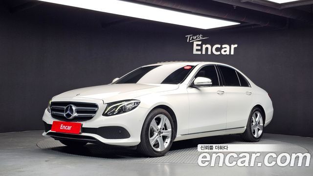 Mercedes-Benz E-Class (W213) E200 Avantgarde