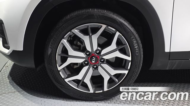 Kia Seltos Gasoline 1.6 Turbo 2WD Signature 2022 — фото 5